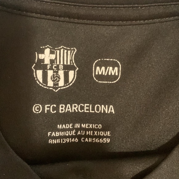 Messi Barcelona T shirt - Picture 3 of 4